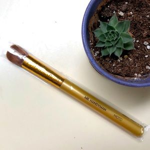 MOTD Cosmetics Mr. Handyman Brush, NWT